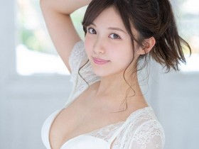 德州扑克在线APP:等了超过一年⋯之前的最强新人夏木りん(夏木铃,Natsuki-Rin)终于又有新作了!【大发扑克】