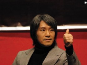 德州扑克在线APP:郑少秋究竟有何能耐?竟让周星驰当众下跪。结果真相感人。【大发扑克】