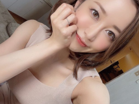 德州扑克在线APP:筱田优拍片13年不干了低调删光社群无预警引退【大发扑克】