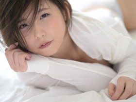 德州扑克游戏视频:千石萌奈花(千石もなか)第二作番号及封面,千石萌奈花个人简介【GG扑克】