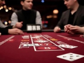 德州扑克游戏:德扑牌面很湿的时候应该怎么打【EV扑克】