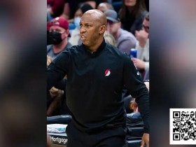 德州扑克游戏:从场边到法庭:开拓者主帅比卢普斯涉巨额作弊案,拒不认罪【EV扑克】