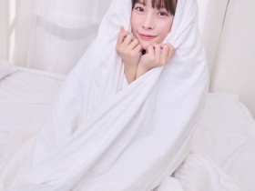 德州扑克游戏视频:真正的文学美少女!八木奈々是最特别的女优!【GG扑克】