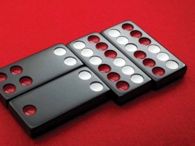 德州扑克技巧:牌九题材电影开拍:江湖恩怨与民间智慧的银幕新表达