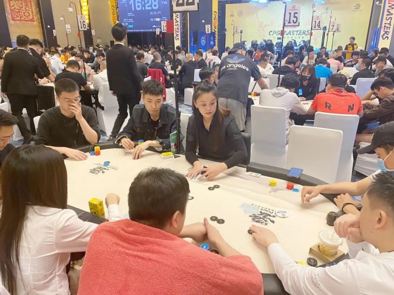 2023CPG三亚大师赛主赛A组共吸引337人参赛，徐致远装袋30.7万记分牌领先169人晋级第二轮