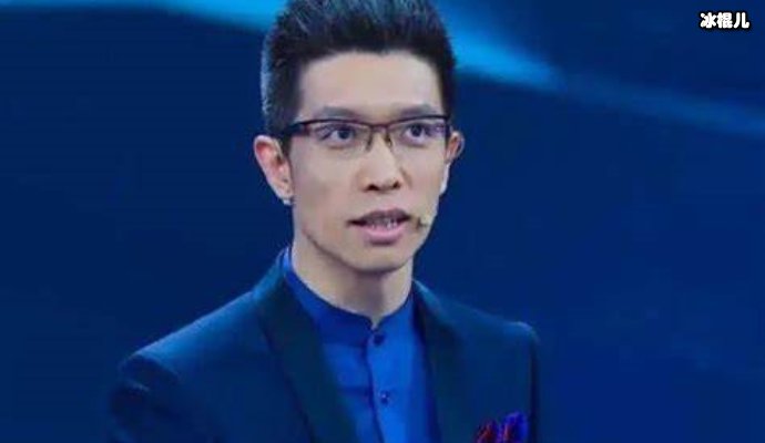 朱广权模仿李佳琦，网友看了纷纷表示：我的钱包还能再战一轮