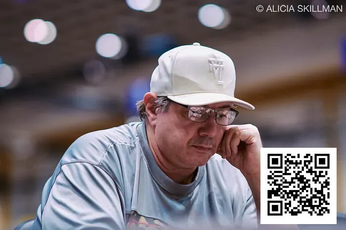 德州扑克游戏：WSOP天堂站戏剧一幕：David Benyamine“被迫”入局，神翻牌逆转淘汰对手【EV扑克】