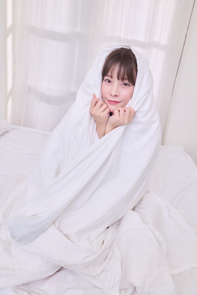 德州扑克游戏视频：真正的文学美少女！八木奈々是最特别的女优！【GG扑克】