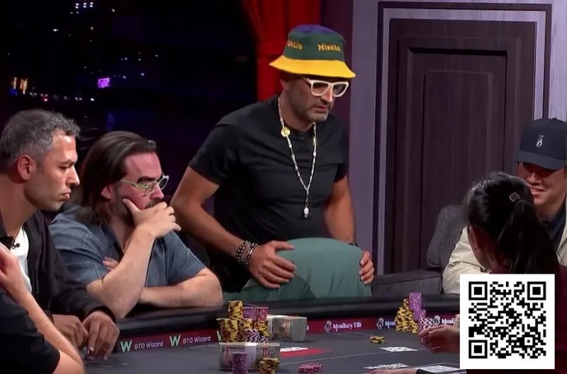 德州扑克游戏:史上最惨cooler之一!A葫芦撞四条8,魔术师豪夺82W刀巨池!【EV扑克】