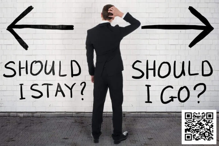 德州扑克游戏:告别“赢了就跑”?真正决定你该离场的四个信号【EV扑克】