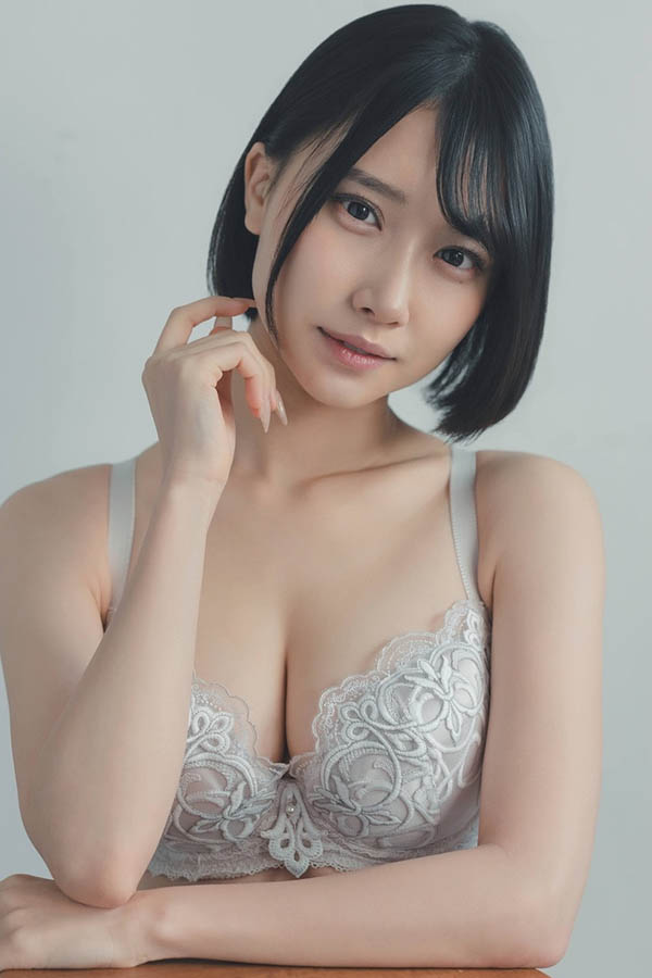 德州扑克游戏视频：安达夕莉(SNOS-134) 让「童颜巨乳妹」待在混媚药的蒸气三温暖里，因敏感度满身汗发狂高潮…【GG扑克】