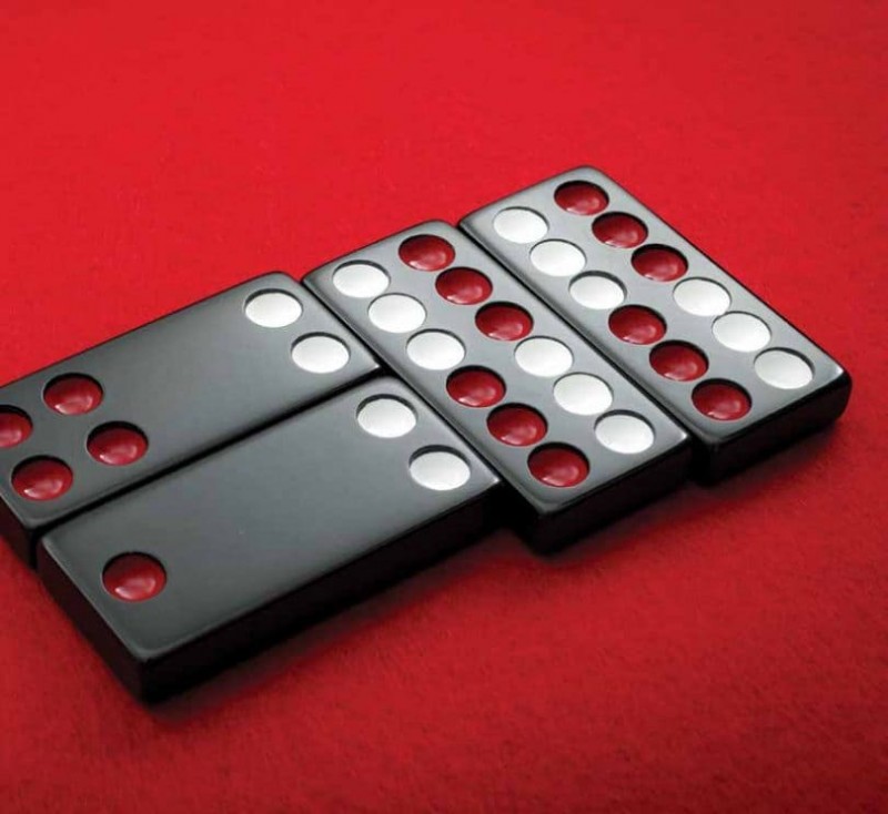 德州扑克技巧：牌九题材电影开拍：江湖恩怨与民间智慧的银幕新表达