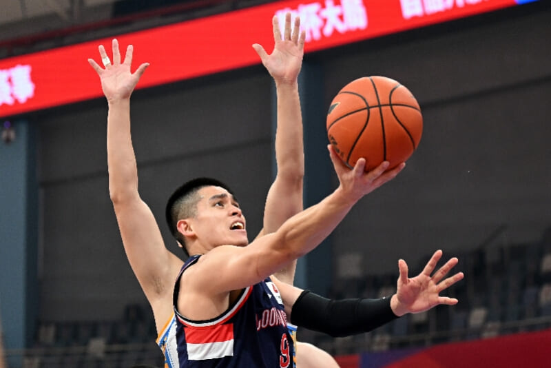 德州扑克技巧：CBA焦点战前瞻：北京首钢vs广东宏远，防守与快攻的巅峰对决