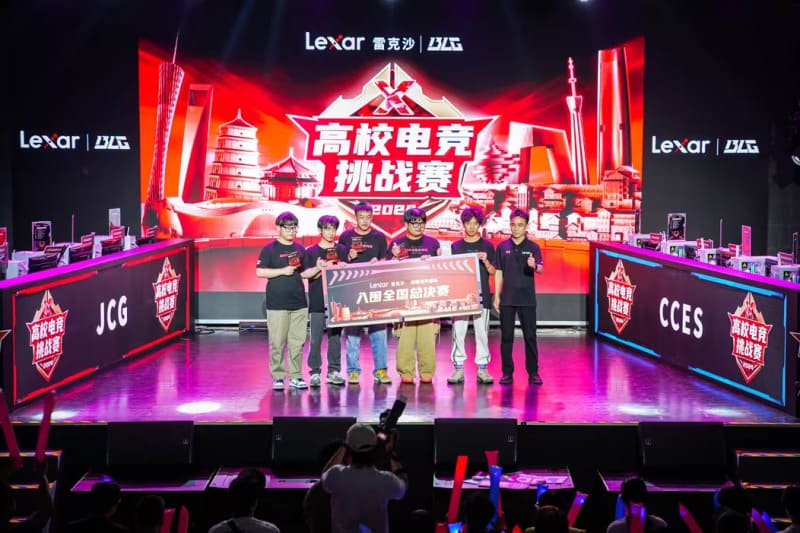 德州扑克技巧:电竞比赛中的临场调整信号解析:从战术变化到心理博弈【EV娱乐场】