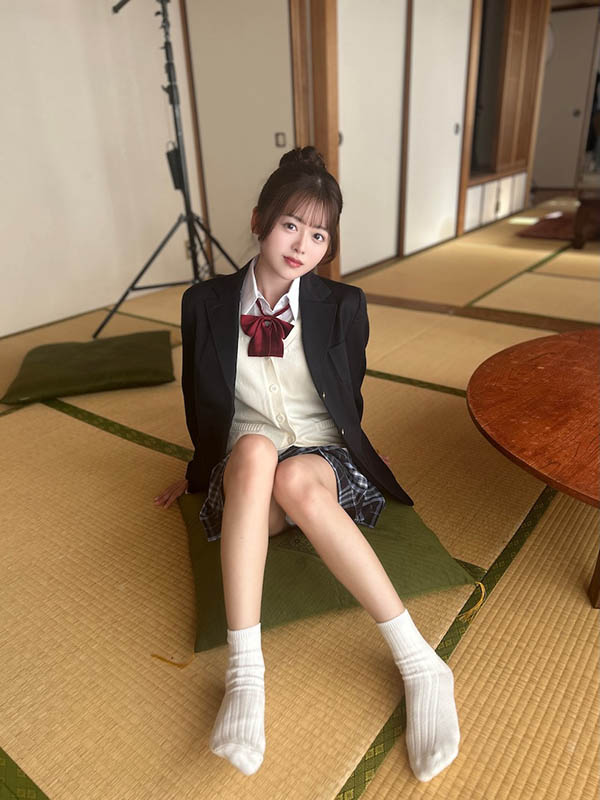 德州扑克游戏视频:樱乃莉乃(SNOS-265) 「妹妹的绝对领域」鲜嫩大腿太诱人,双腿弹力、形状全都超棒!【GG扑克】