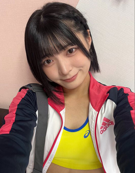 德州扑克游戏视频:(MUKC-128) 抽牌决斗!23岁E罩杯白皙雪乳美少女「虹村优美」挑战性爱卡牌对决惨遭中出!【GG扑克】