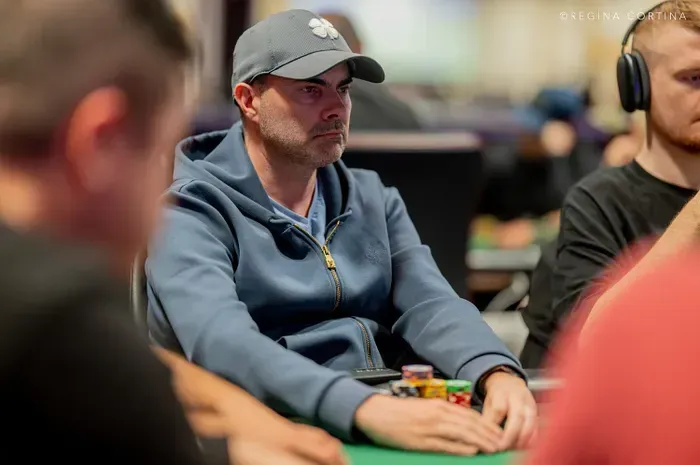 AA大战两家KK打出数百BB巨池，一人神弃牌保住筹码 |2026 WSOP主赛
