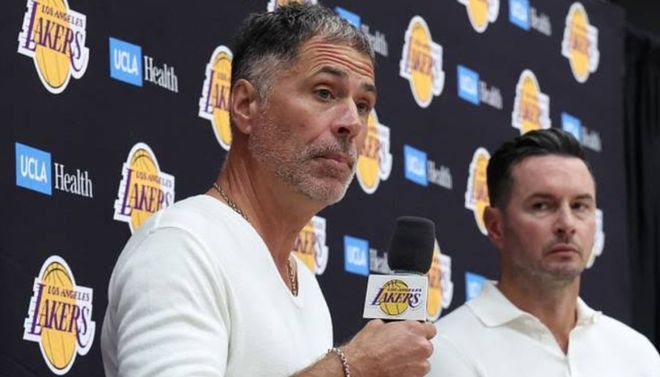 德州扑克技巧：NBA阵容压缩期开启：湖人、雄鹿、灰熊洽谈交易，前场短板成焦点【EV娱乐场】